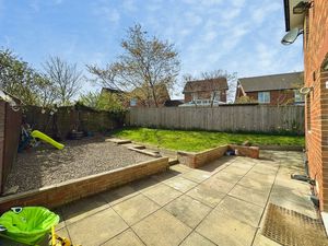 Photo 9- click for photo gallery